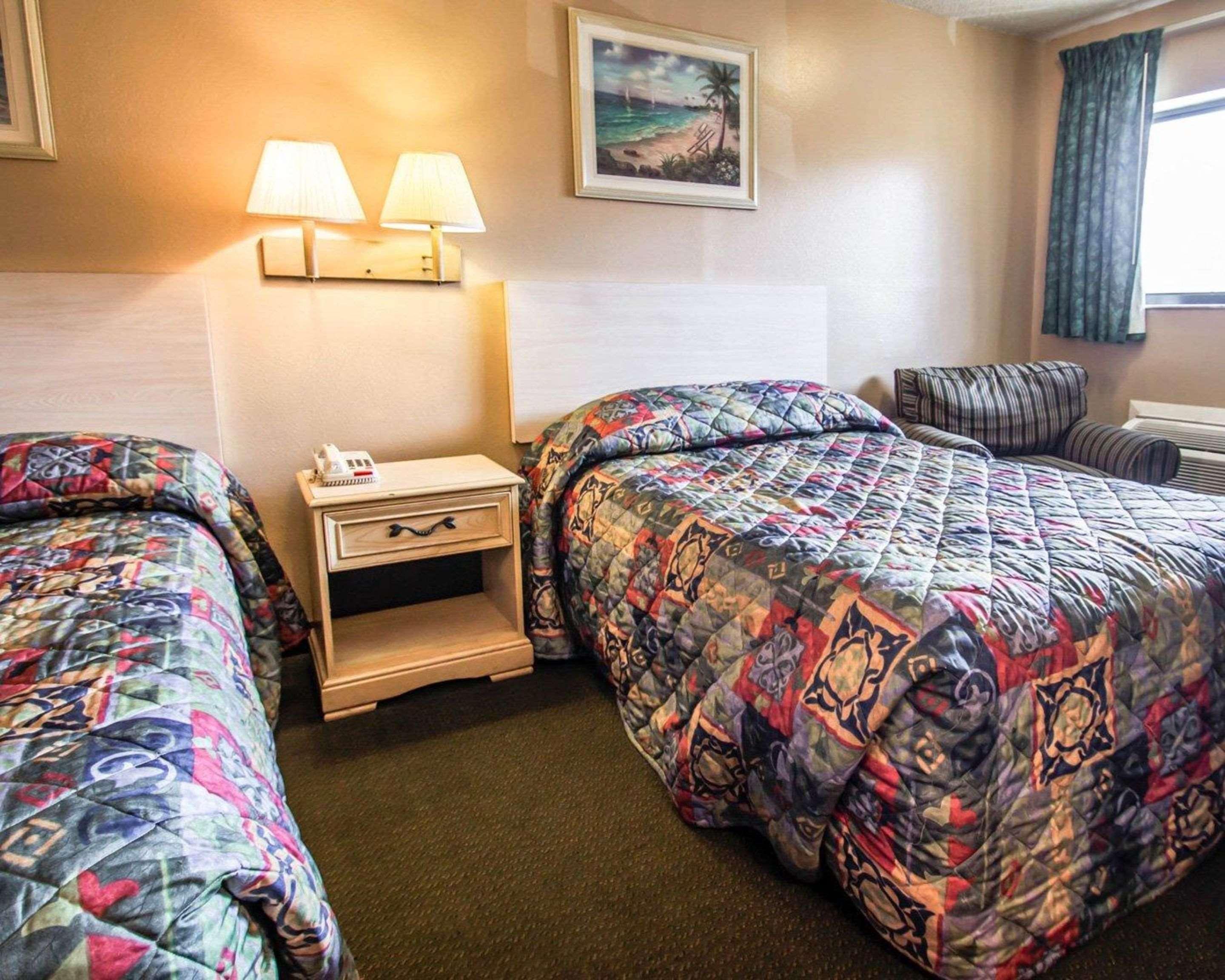 Rodeway Inn Forest City Luaran gambar