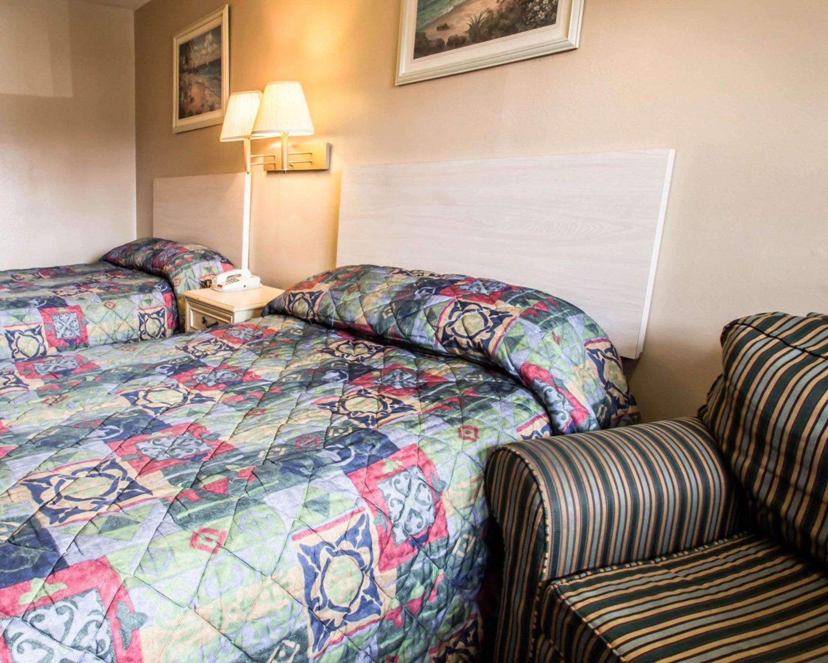 Rodeway Inn Forest City Luaran gambar