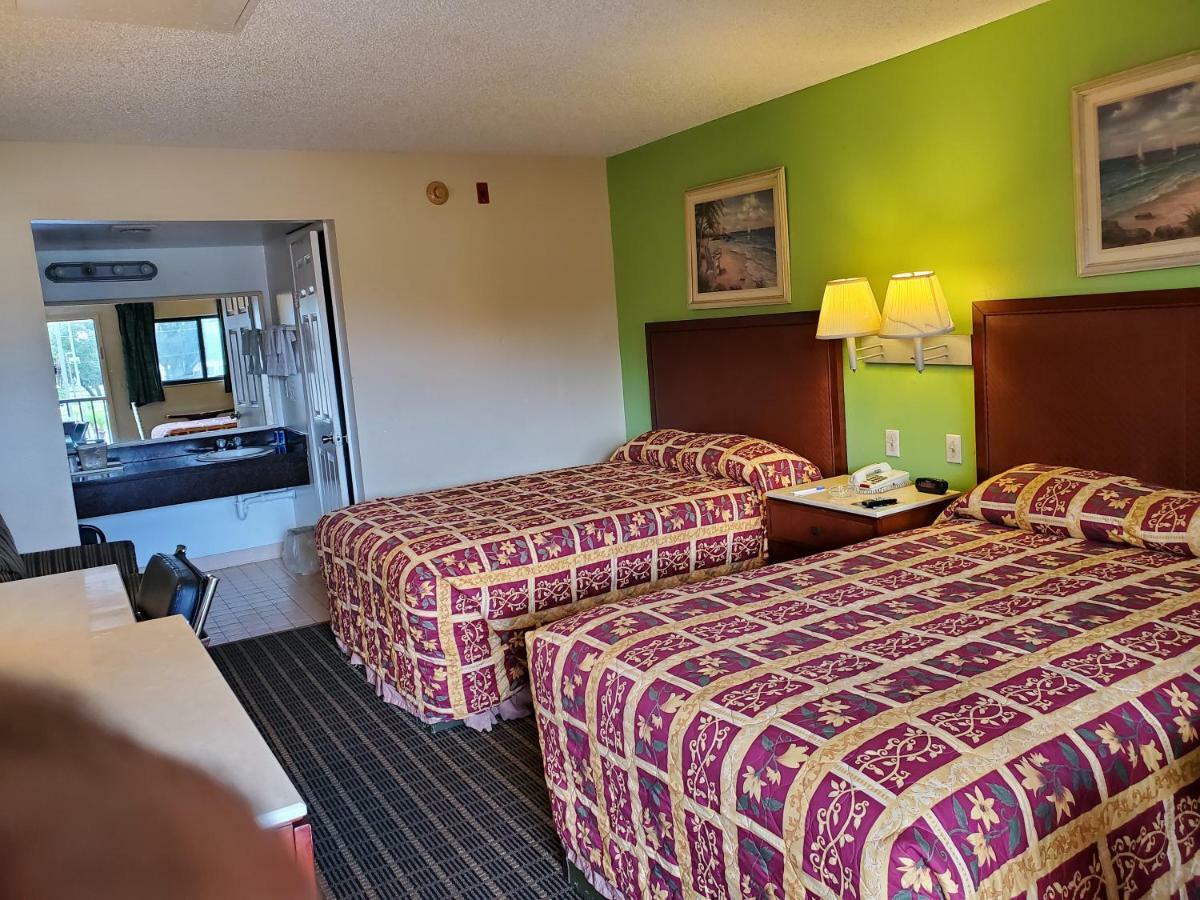 Rodeway Inn Forest City Luaran gambar